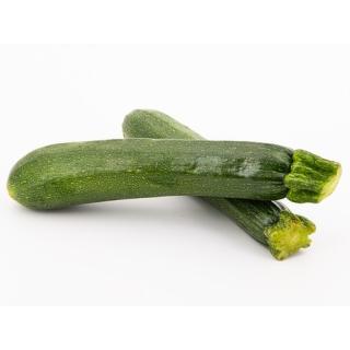 Zucchini grün